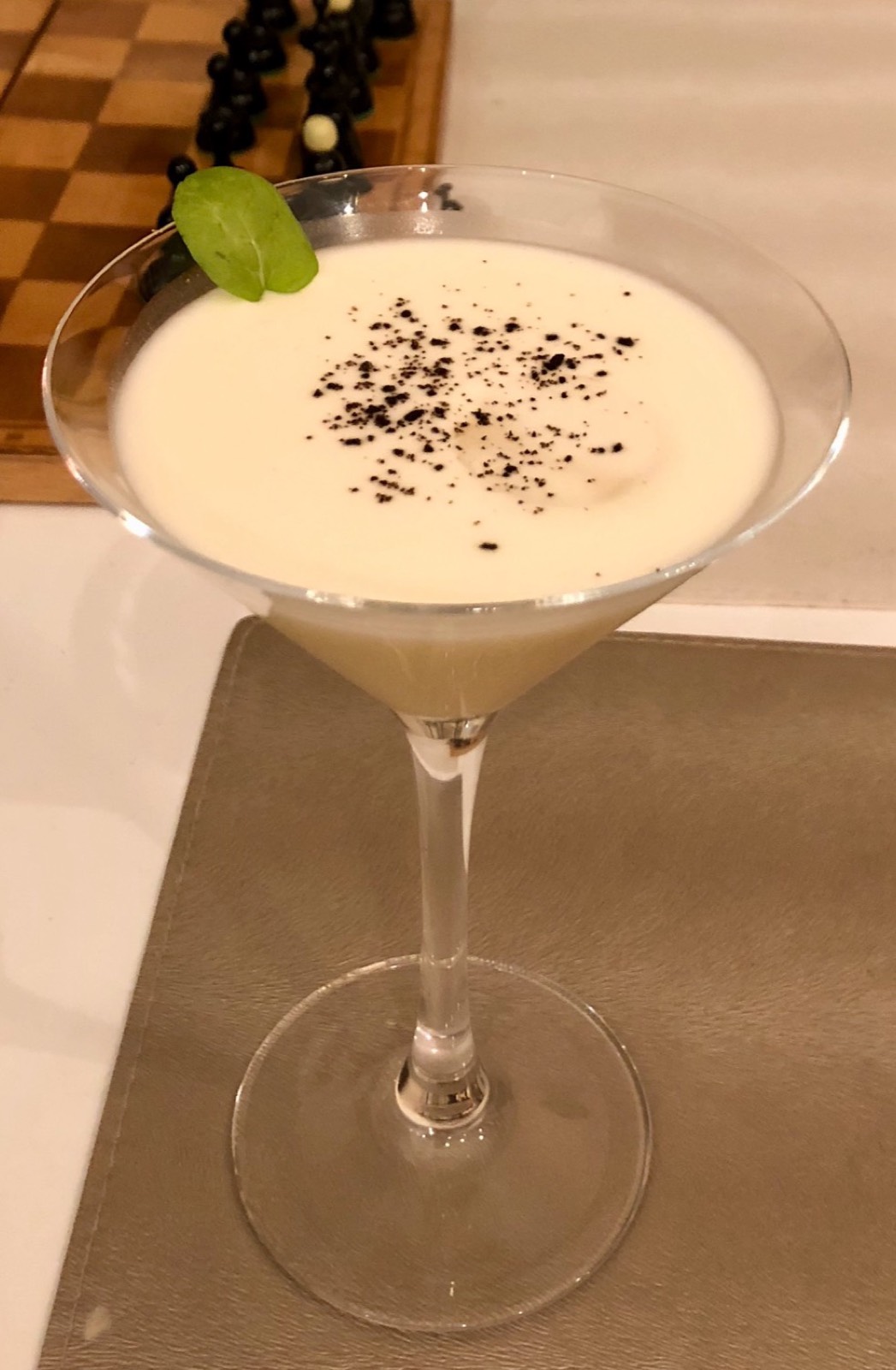 Drink z limoncello, rumiankiem i mascarpone